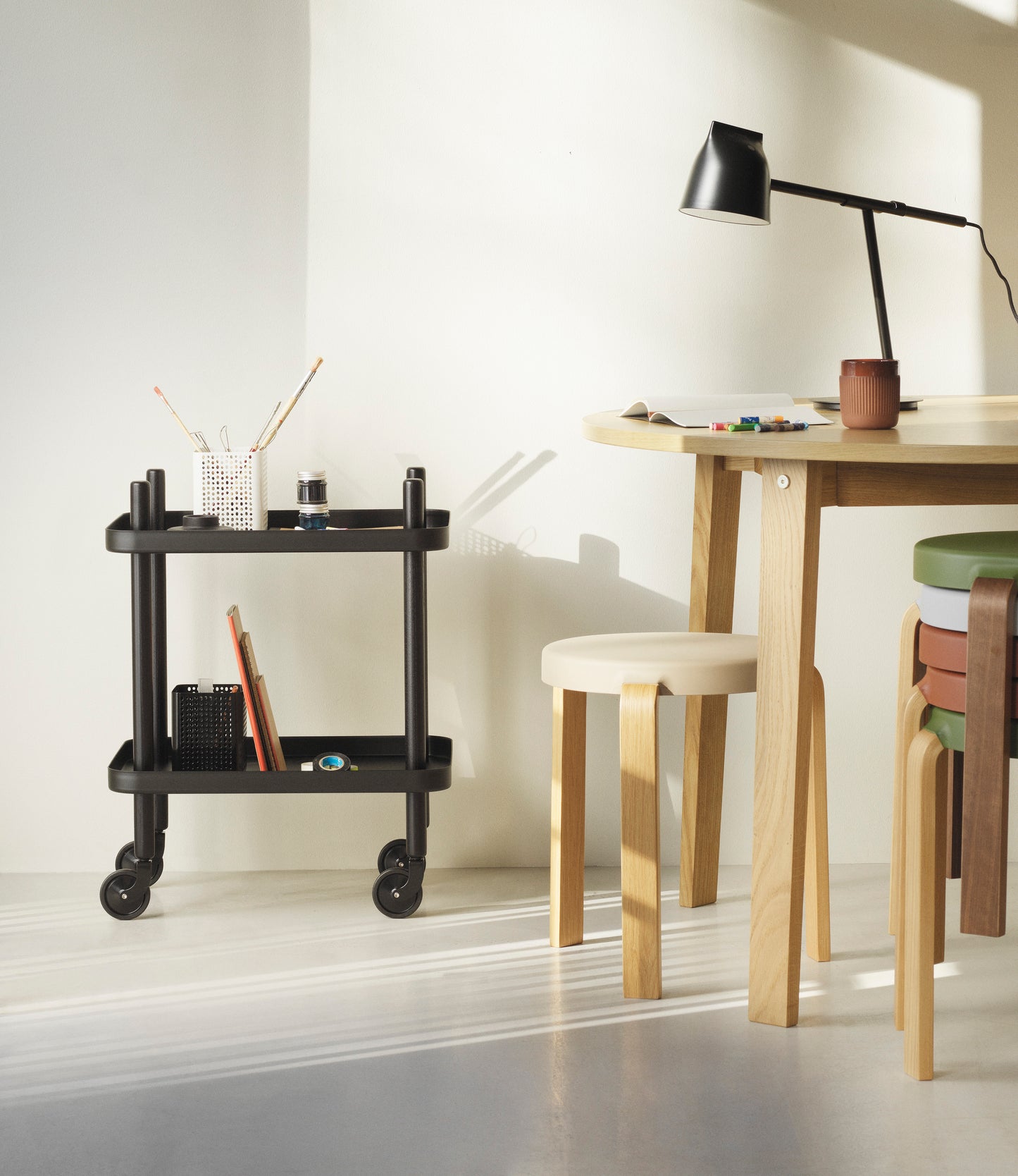 Carrello Block Normann Copenhagen, nero - ambientazione