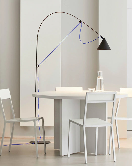 Lampada da Terra, Ayno L, Nero/Blu