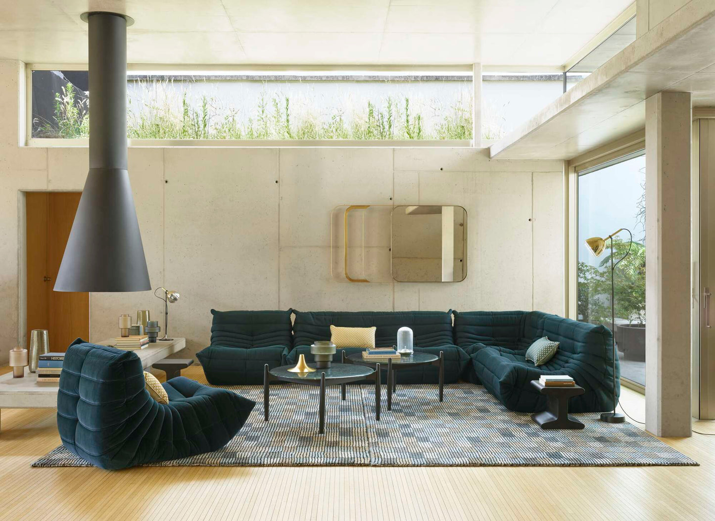 Poltrona Togo, Alcantara Cameobrown