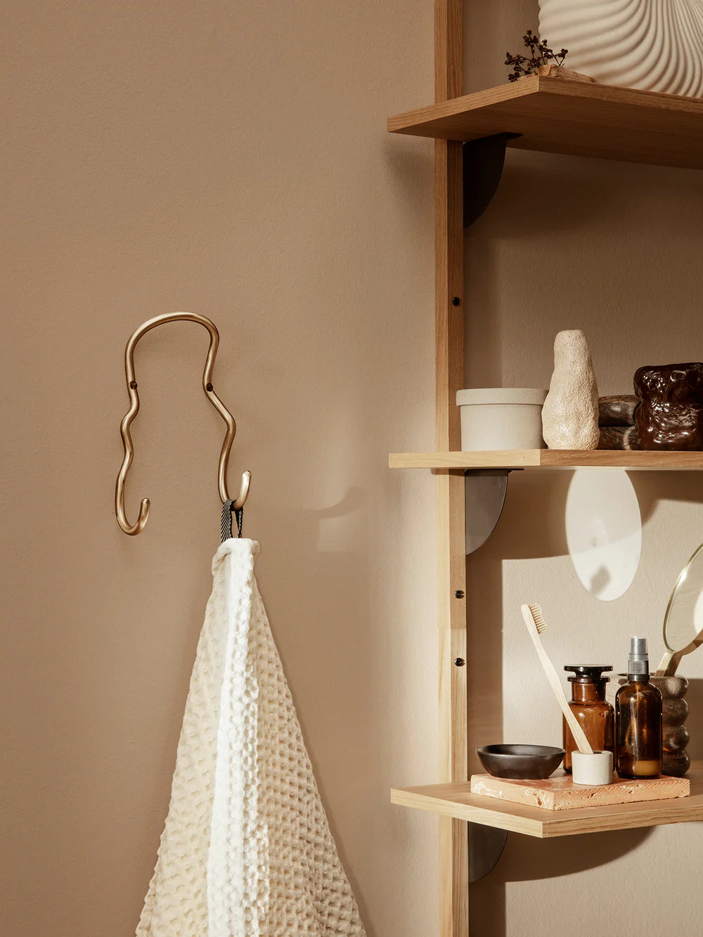 Appendiabiti, Curvature Double Hook, Ottone