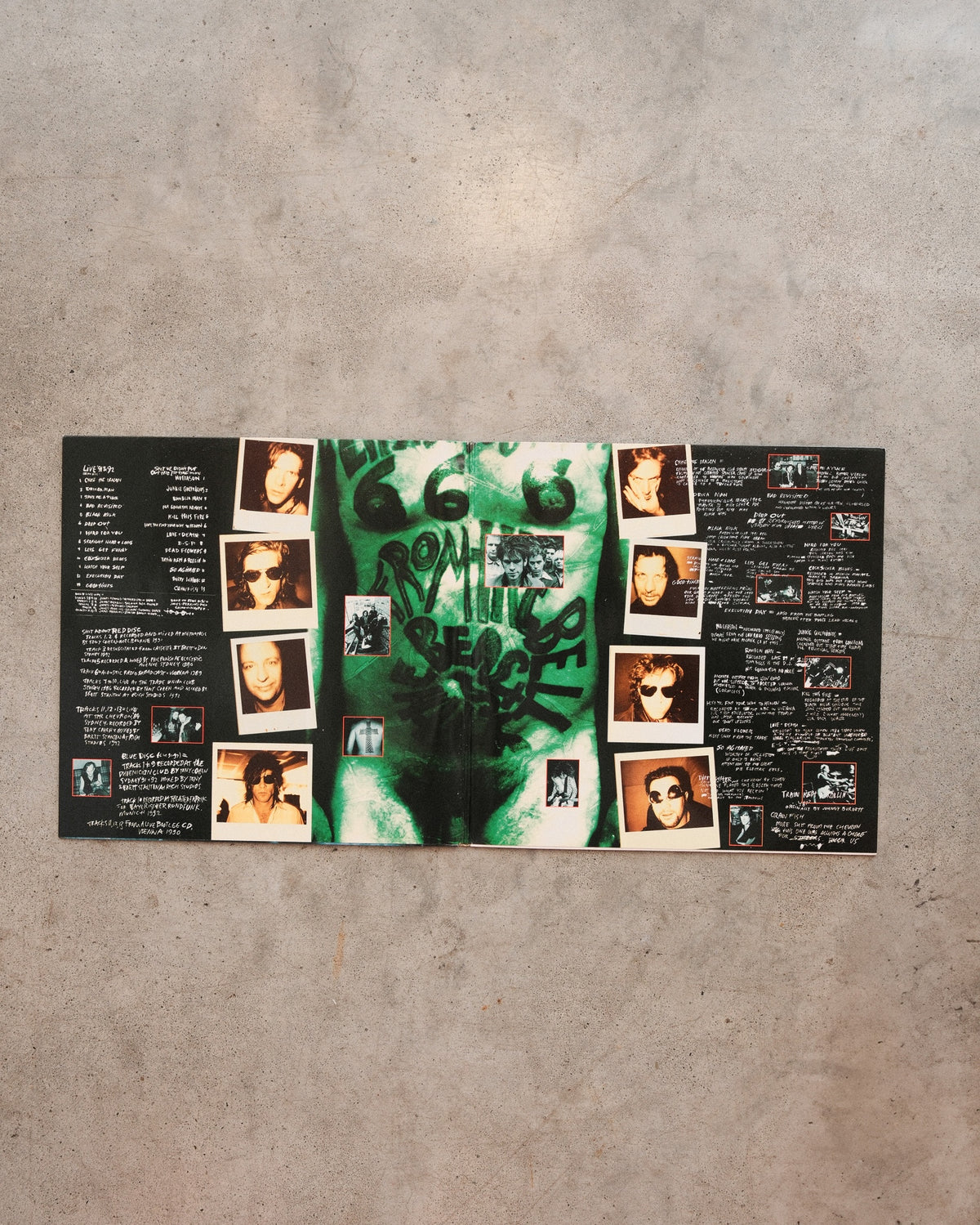Beasts of Bourbon – From the Belly of the Beasts, interno della copertina apribile