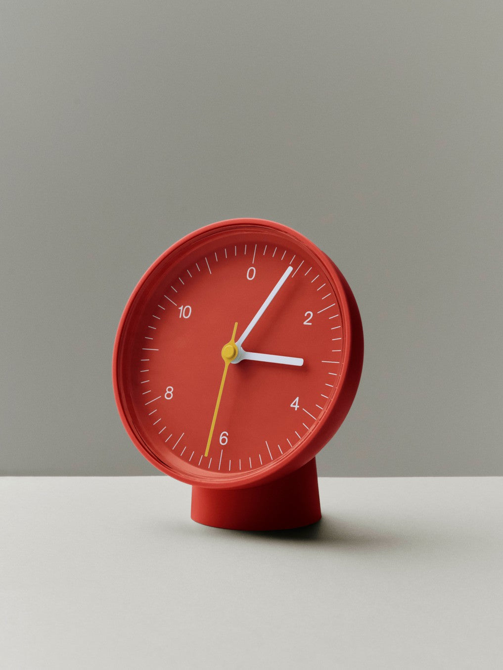 #color_RECYCLED RED