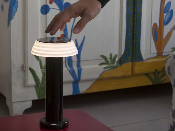 PL1 NEW PORTABLE LAMP